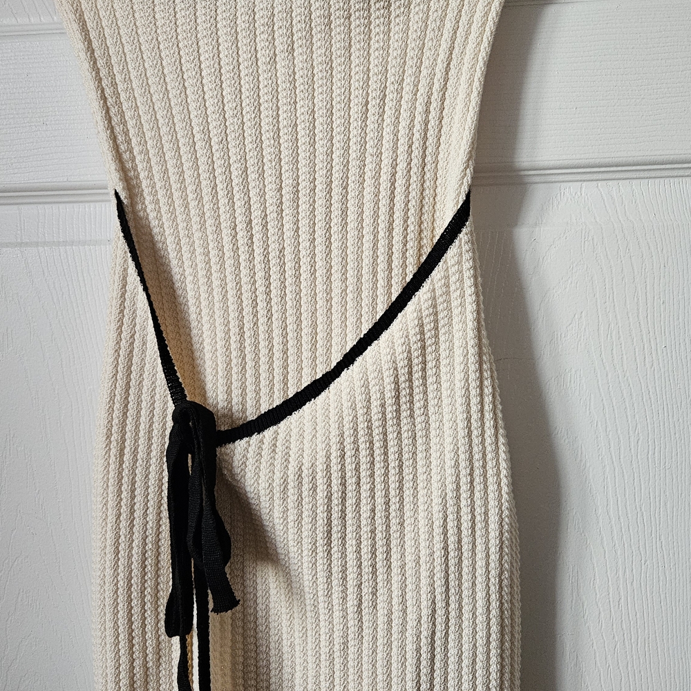 Cream Knit Dress with Black Accent